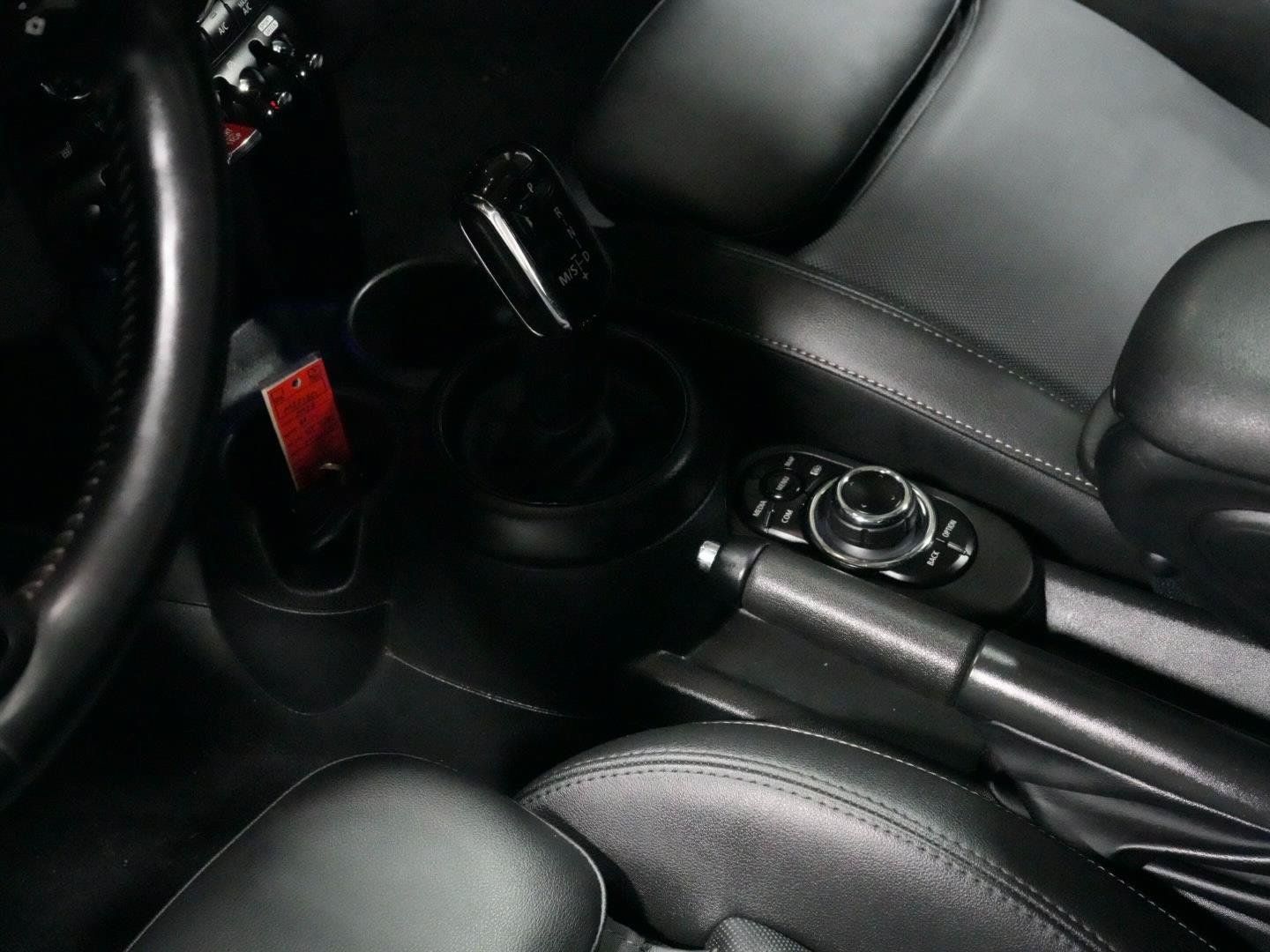 Used 2023 MINI Cooper S FWD image 5
