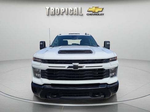New 2026 Chevrolet Silverado 2500 Custom w/ Custom Value Package AWD/4WD image 8