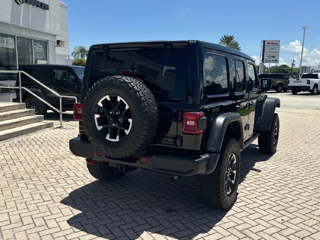 Used 2026 Jeep Wrangler Unlimited Rubicon AWD/4WD image 6