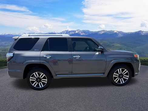 Used 2023 Toyota 4Runner Limited AWD/4WD image 7