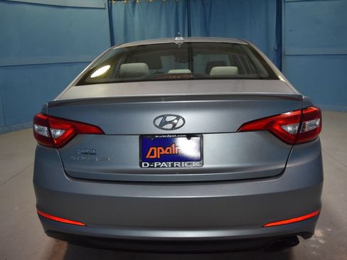 Used 2016 Hyundai Sonata SE FWD image 24