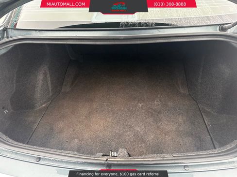 Used 2005 Chrysler 300 Touring image 25