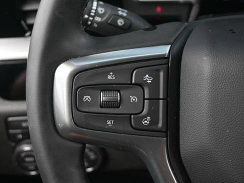 Used 2026 Chevrolet Silverado 1500 LT w/ LPO, Liner Protection Package AWD/4WD image 17