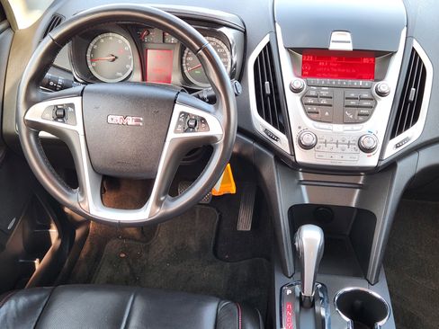 Used 2010 GMC Terrain SLT w/ Cargo Package image 25