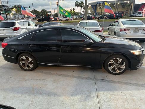 Used 2018 Honda Accord EX-L image 3