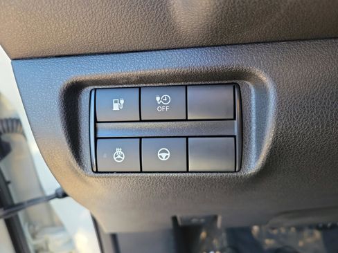 Certified 2024 Nissan Leaf SV Plus image 18