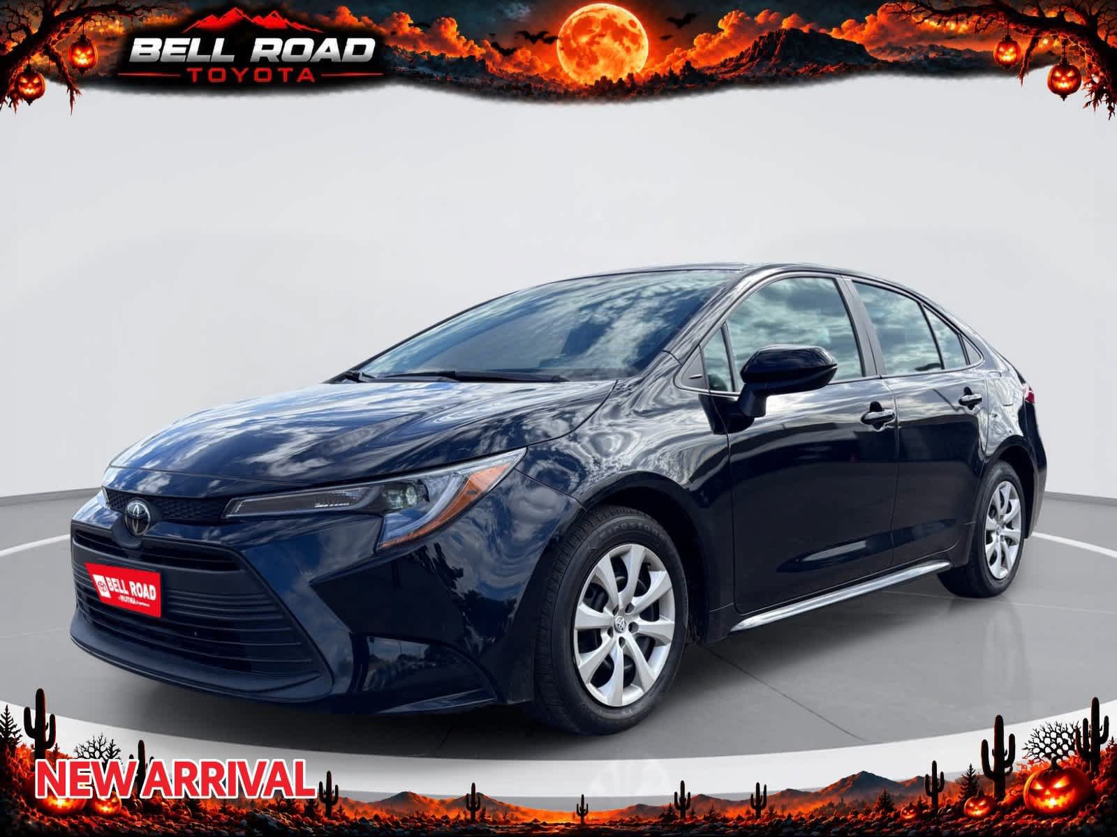 Used 2025 Toyota Corolla LE FWD image 1
