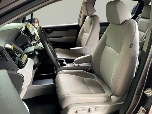 Used 2018 Honda Odyssey Elite image 21