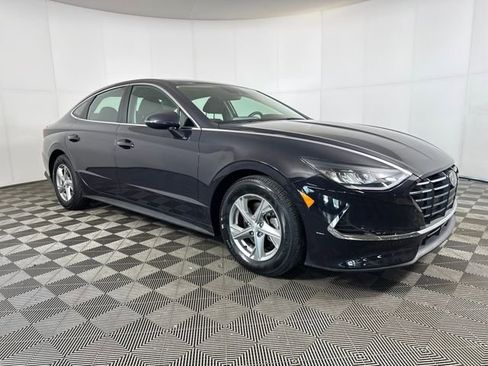 Certified 2023 Hyundai Sonata SE image 2