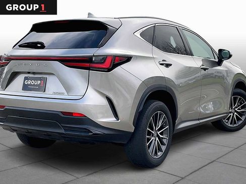 Used 2023 Lexus NX 250 FWD w/ Towing Package (2000 Lbs) image 11