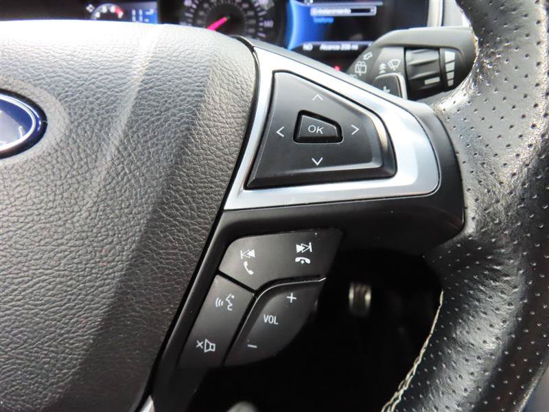 Used 2022 Ford Edge ST AWD/4WD image 16