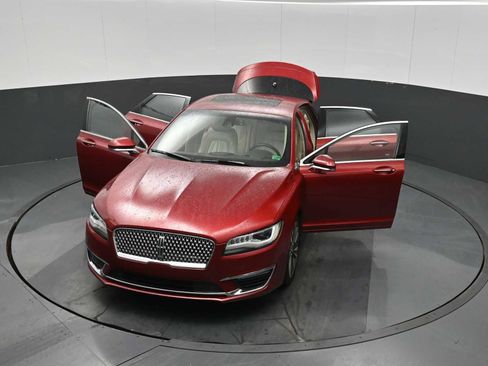 Used 2017 Lincoln MKZ Reserve w/ Climate Package image 33