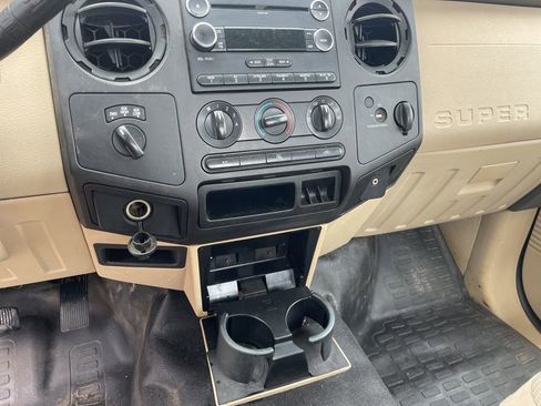 Used 2010 Ford F350 XL image 8