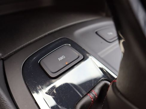 Used 2024 Chevrolet Equinox RS AWD/4WD image 10
