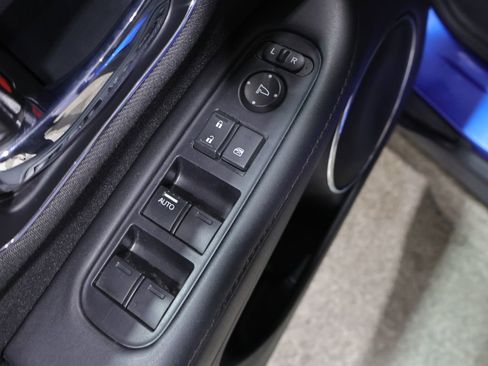 Used 2021 Honda HR-V EX image 16