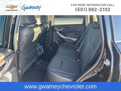 Used 2023 Subaru Forester Limited image 24