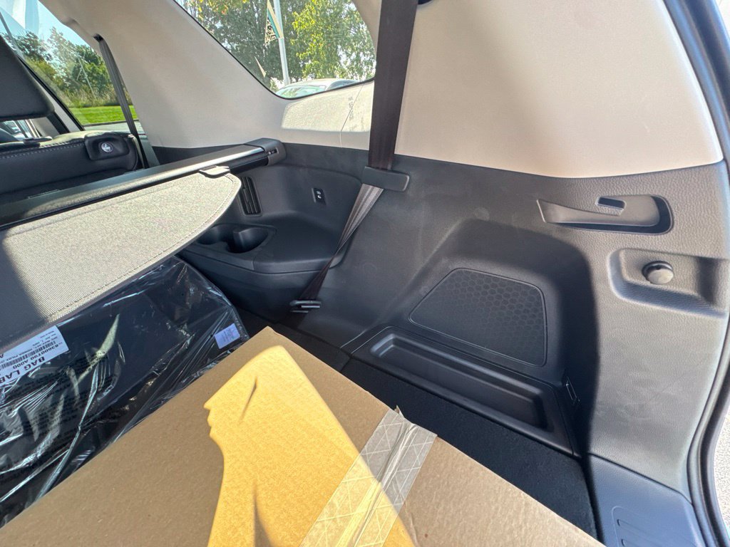 New 2026 Honda Pilot Touring image 30