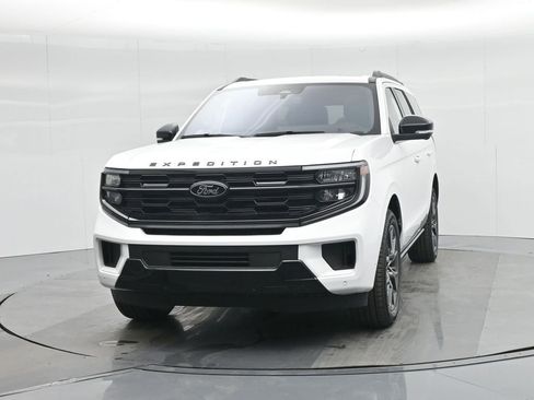New 2025 Ford Expedition Platinum w/ Stealth Performance Package image 66