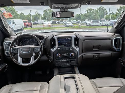 Used 2021 GMC Sierra 2500 SLT w/ SLT Convenience Package AWD/4WD image 2