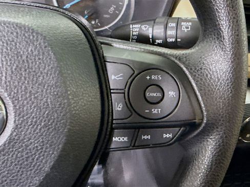 Certified 2020 Toyota RAV4 XLE w/ All Weather Liner Package image 22