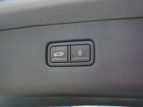 Used 2023 Genesis GV80 3.5T Advanced + AWD/4WD image 33