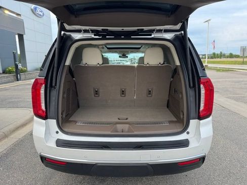Used 2022 GMC Yukon Denali AWD/4WD image 45