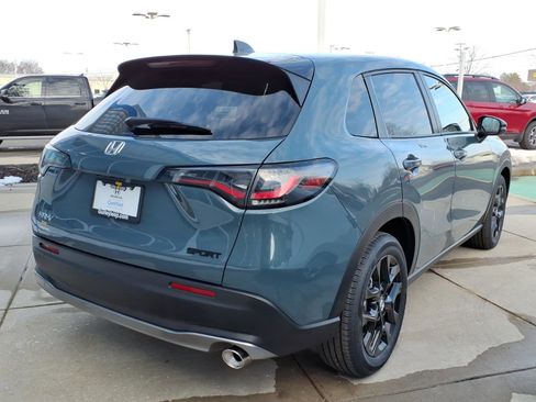 Certified 2024 Honda HR-V Sport image 11