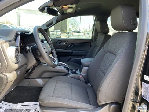 Used 2026 Chevrolet Colorado LT image 16