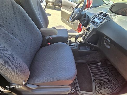 Used 2009 Toyota Yaris S FWD image 14