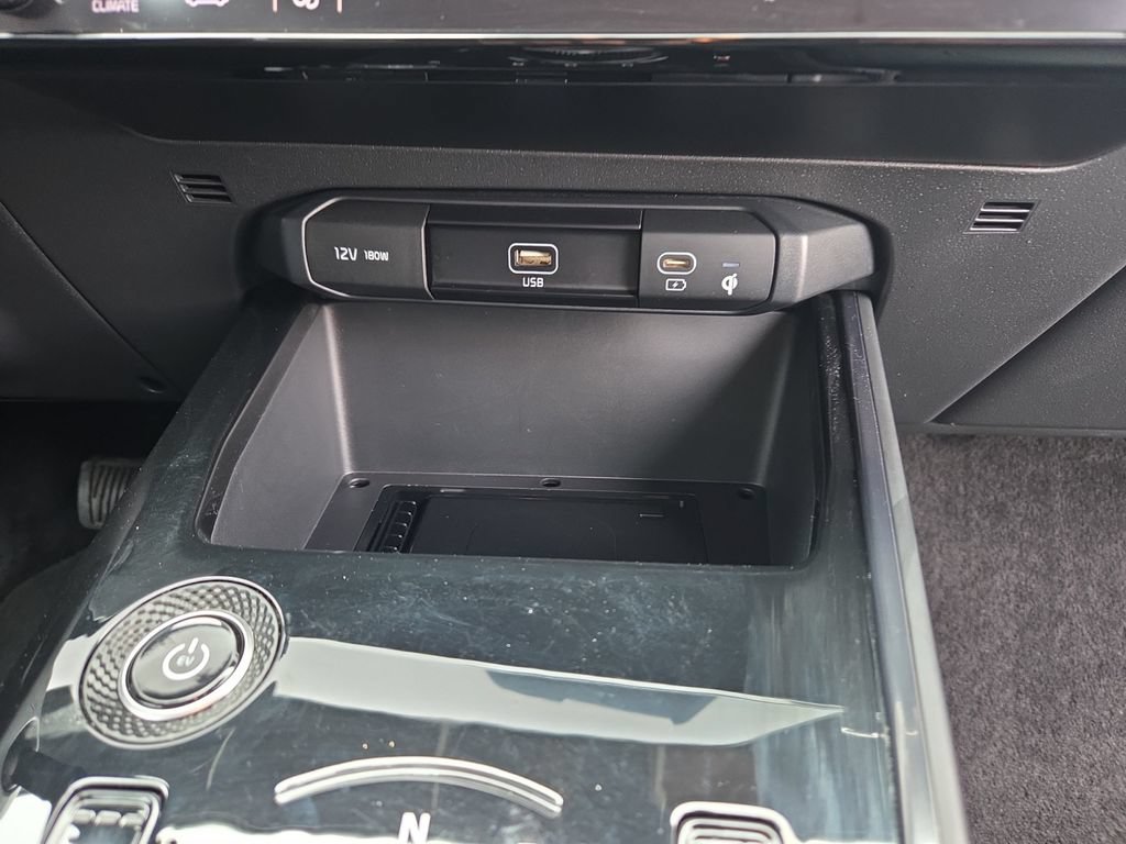 Used 2023 Kia Niro Wind w/ Wind Preserve Package FWD image 21