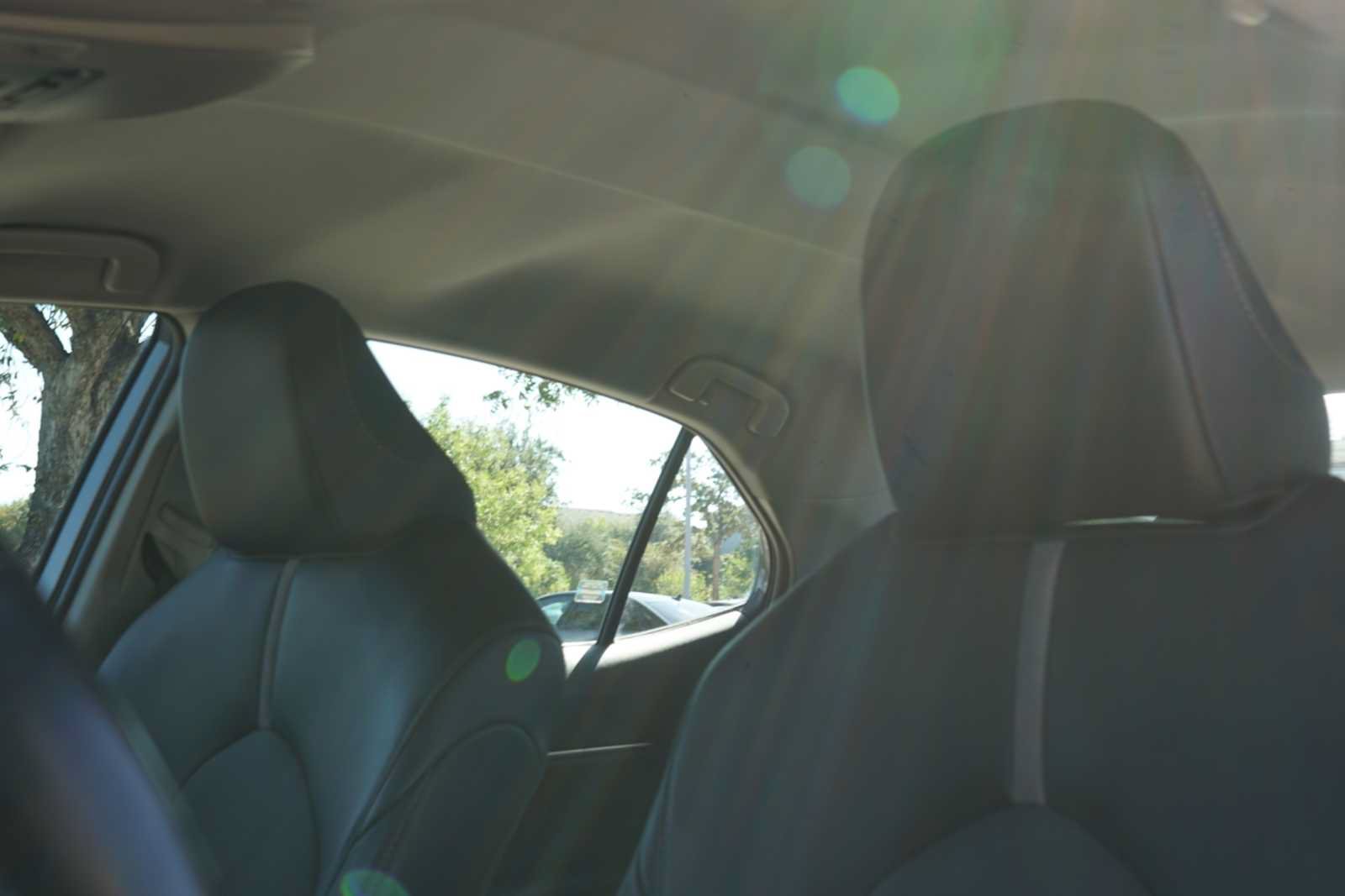 Used 2024 Toyota Camry XSE FWD image 9