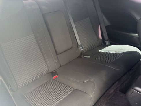 Used 2019 Dodge Challenger SXT RWD image 23