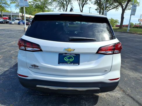 Used 2024 Chevrolet Equinox LT w/ LPO, Floor Liner Package FWD image 6