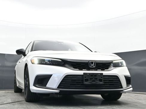 Used 2023 Honda Civic Sport image 26