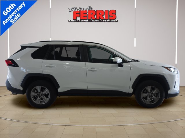 Used 2025 Toyota RAV4 XLE AWD/4WD image 6