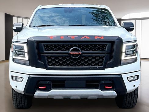 Used 2021 Nissan Titan PRO-4X w/ Pro-4x Convenience Package AWD/4WD image 2