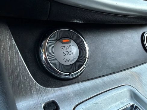 Used 2016 Nissan Murano S image 21