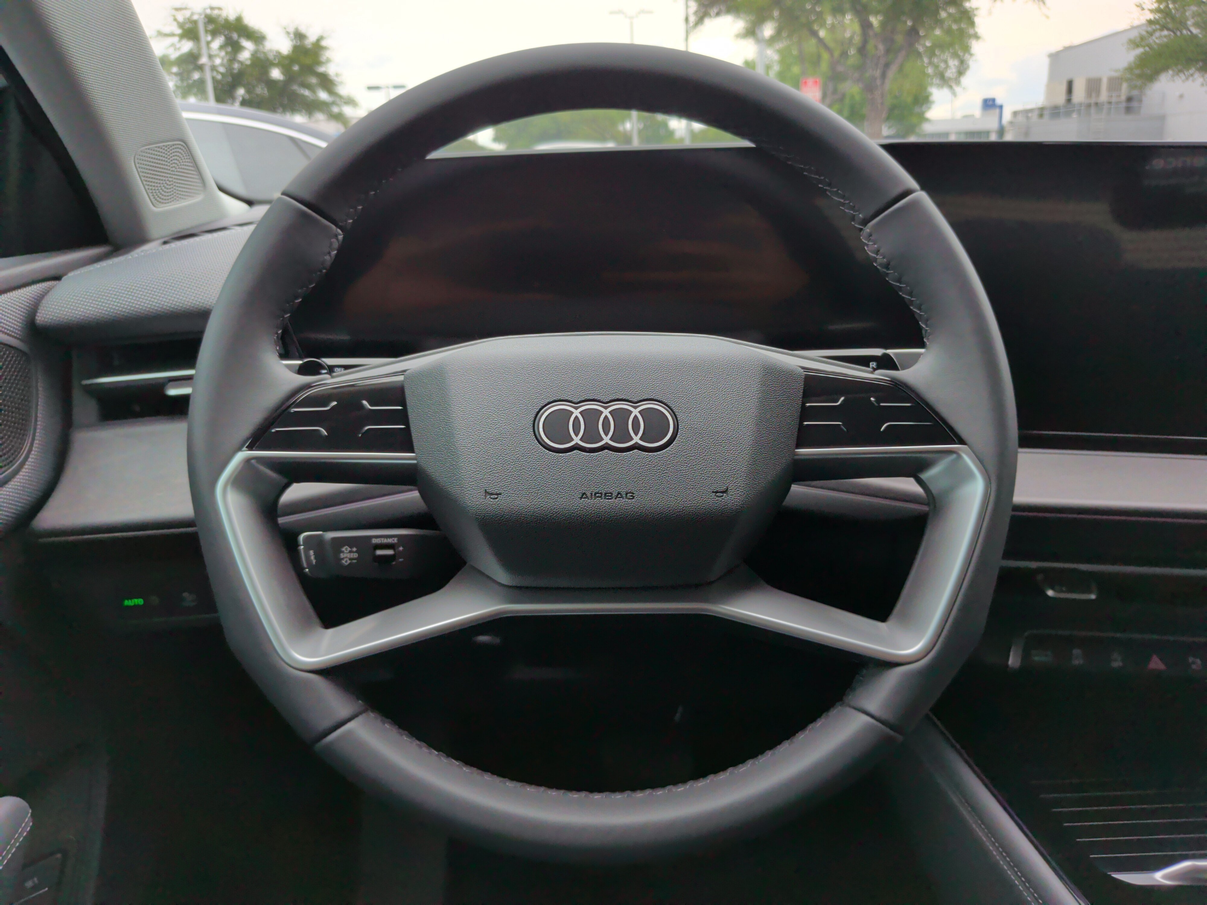 Used 2026 Audi Q3 quattro 2.0T w/ 20" Wheel Package AWD/4WD image 22
