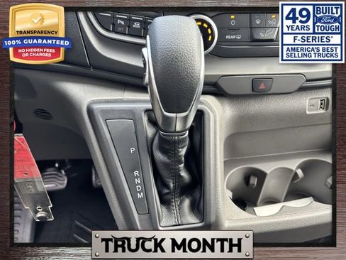 New 2025 Ford Transit 250 148 Medium Roof image 19