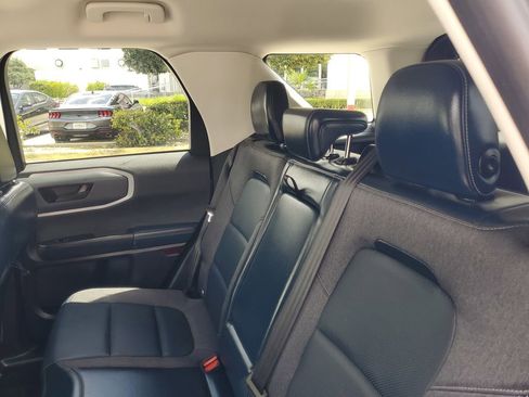 Used 2021 Ford Bronco Sport Outer Banks image 12