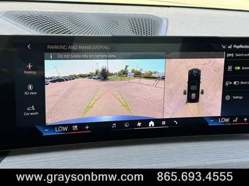 Used 2025 BMW 330i xDrive Sedan w/ Premium Package image 27