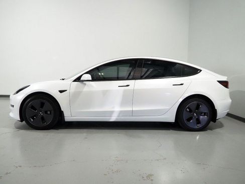 Used 2023 Tesla Model 3 RWD image 10