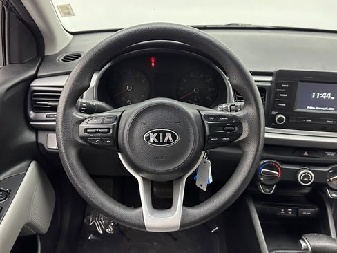 Used 2018 Kia Rio S image 21