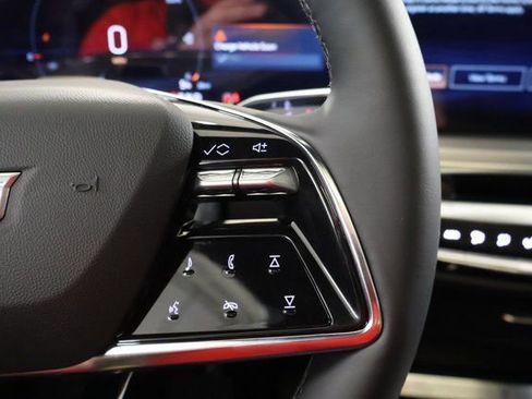 New 2026 Cadillac Lyriq Luxury image 18