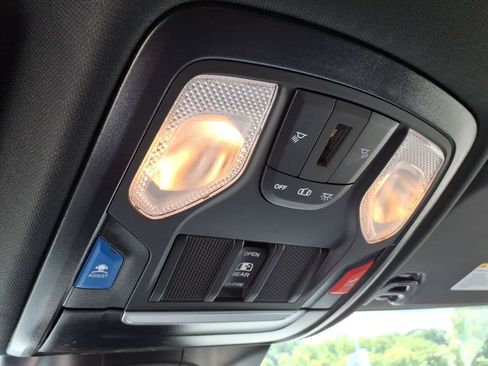 New 2025 RAM 2500 Tradesman AWD/4WD image 32