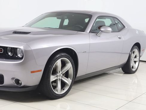 Used 2017 Dodge Challenger R/T w/ Sound Group RWD image 55