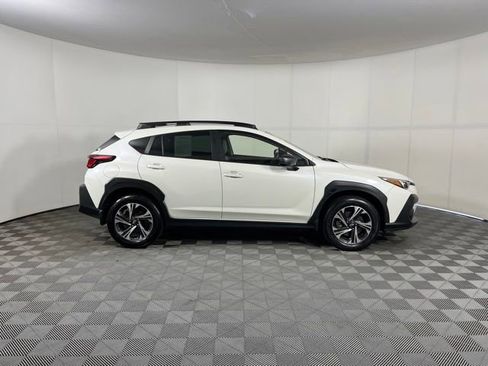 Used 2024 Subaru Crosstrek 2.0i Premium AWD/4WD image 8