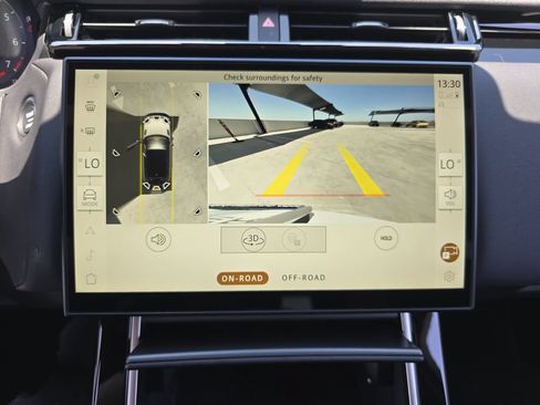 New 2026 Land Rover Range Rover Velar S AWD/4WD image 24