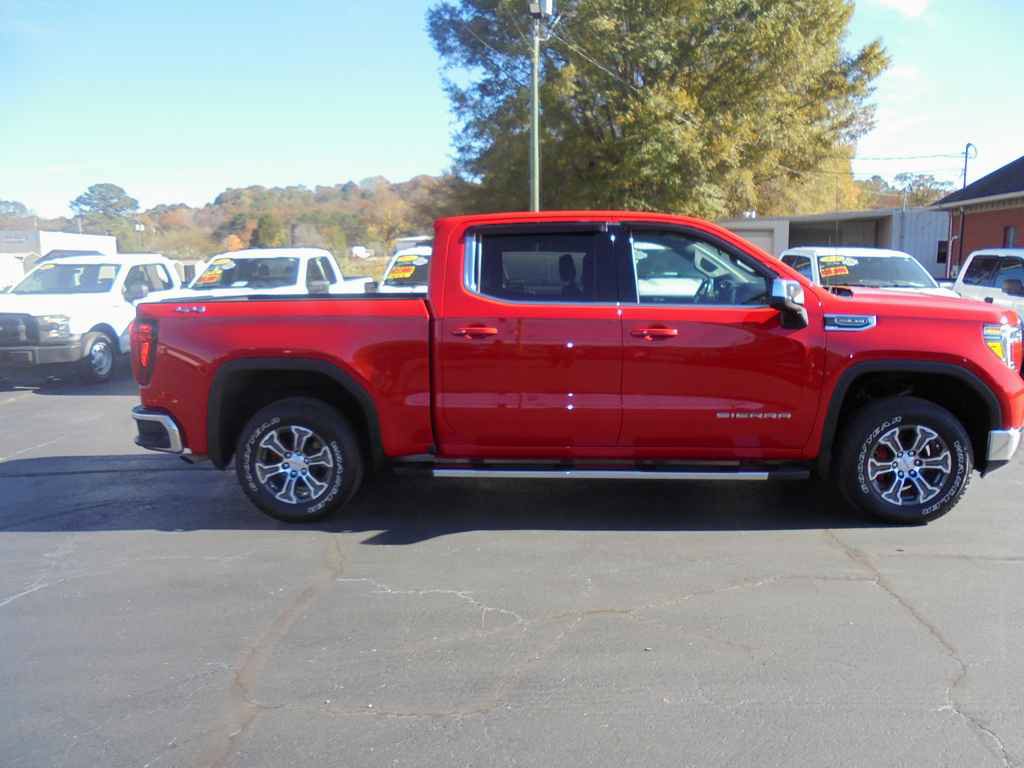 Used 2021 GMC Sierra 1500 SLE AWD/4WD image 2