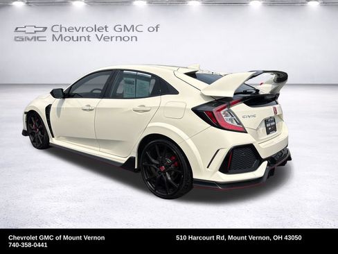 Used 2018 Honda Civic Type R image 3